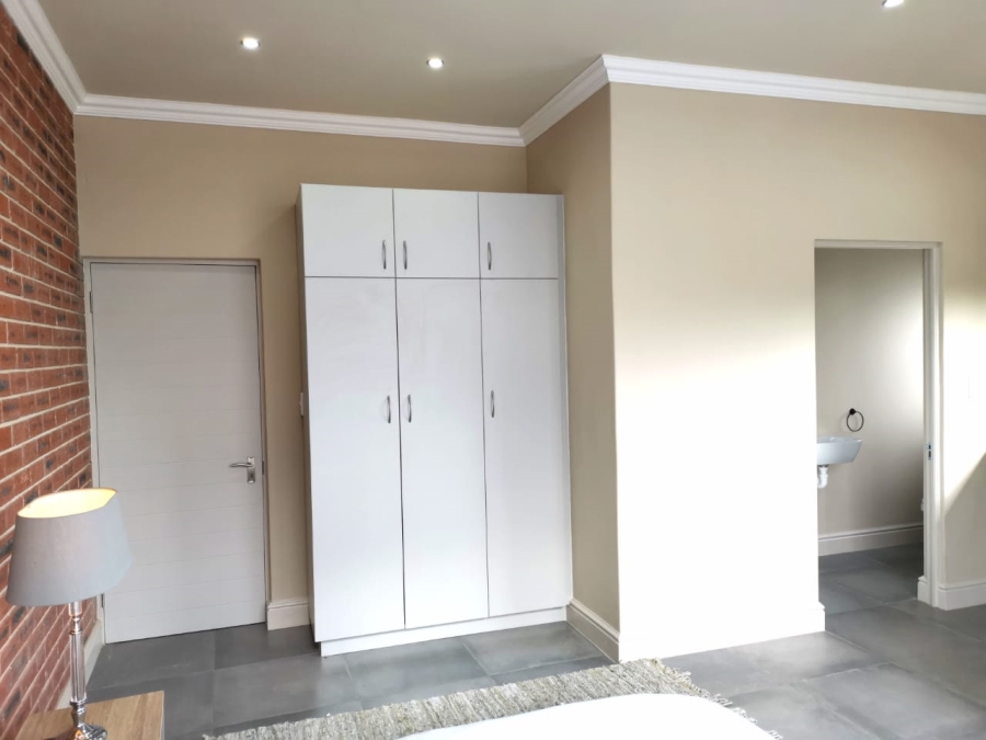 To Let 0 Bedroom Property for Rent in Pinelands Western Cape